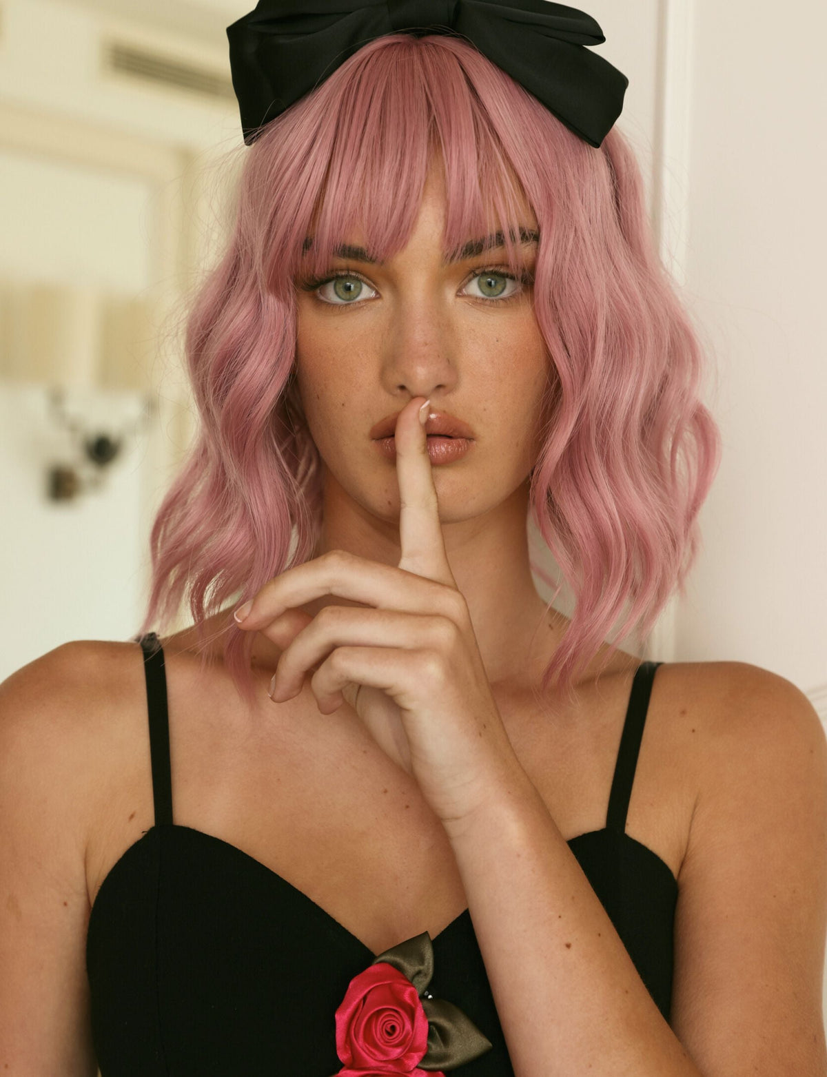 SECRET SHOWROOM