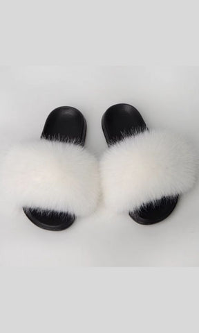 FIFI WHITE FAUX FUR SLIDES